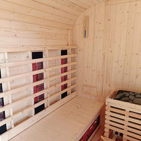 Holiday Home Dandelion With Hot Tub & Sauna Cetingrad Exteriör bild