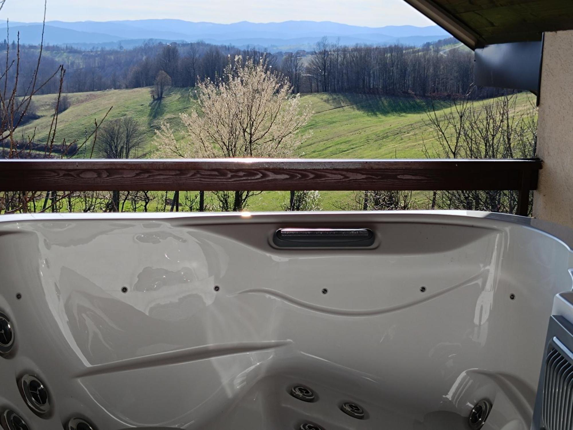 Holiday Home Dandelion With Hot Tub & Sauna Cetingrad Exteriör bild