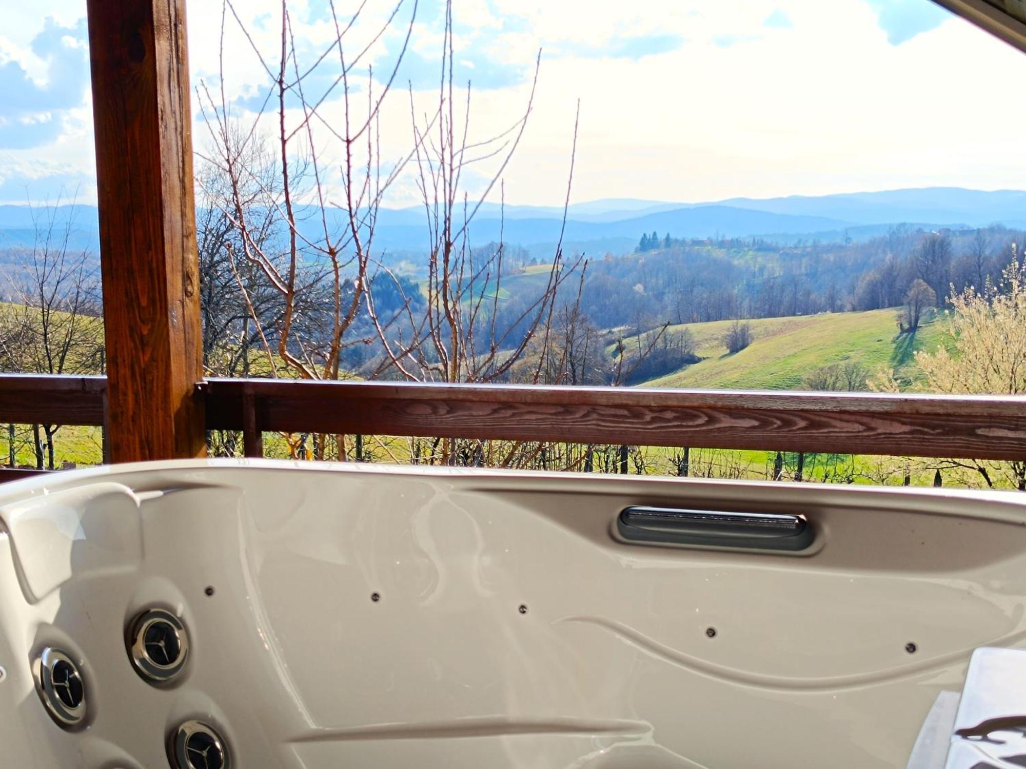 Holiday Home Dandelion With Hot Tub & Sauna Cetingrad Exteriör bild